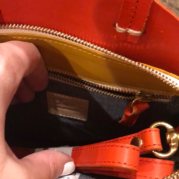 Gorgeous orange BNWT Clare V. Handbag! - Picture 4 of 5